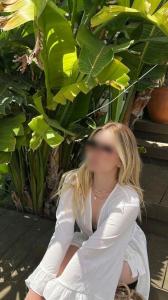 655450217: Chica busca chico en Gerona