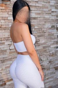 633167125: Chica busca chico en Sevilla