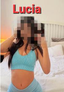 673984436: Chica busca chico en Sevilla