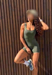 604165582: Chica busca chico en Madrid