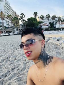 613425515: Chico busca chica en Valencia