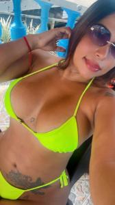 612429389: Chica busca chico en Barcelona