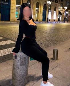 678674694: Chica busca chico en La Coruña