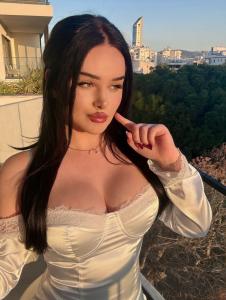 613686284: Travesti en Sevilla