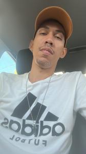 642420310: Chico busca chica en Barcelona