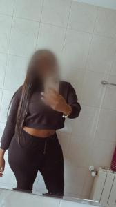 631061310: Chica busca chico en Sevilla