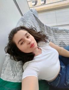 617953894: Chica busca chico en Madrid