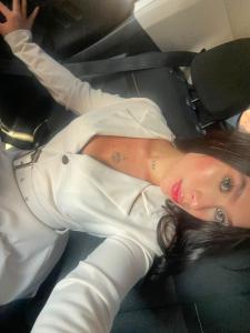 612273970: Chica busca chico en Ibiza