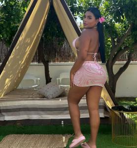 615280273: Chica busca chico en Málaga