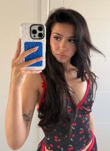613975447: Chica busca chico en Alicante