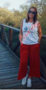 690811888: Chica busca chico en Cantabria