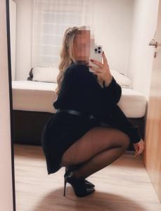 647247950: Chica busca chico en Jaén