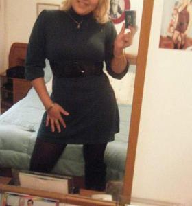 672993160: Chica busca chico en Gerona