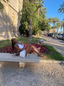 603869432: Travesti en Ibiza