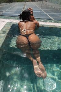 664882067: Chica busca chico en Tenerife