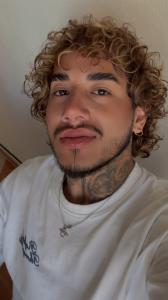 605195031: Chico busca chica en Valencia