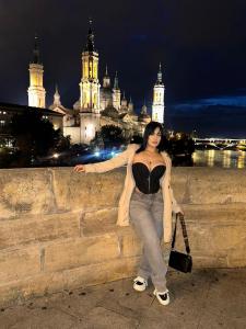 722348534: Chica busca chico en Barcelona