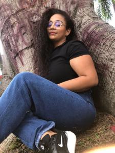 603981547: Chica busca chico en Barcelona