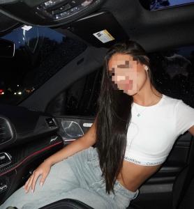 614854153: Chica busca chico en Navarra