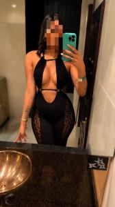 613395193: Chica busca chico en La Coruña