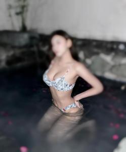 641381885: Chica busca chico en Madrid
