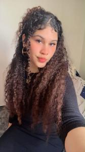 633592046: Chica busca chico en Gerona