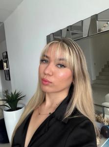 743060299: Chica busca chico en Menorca