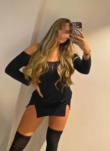 632292143: Chica busca chico en Lugo