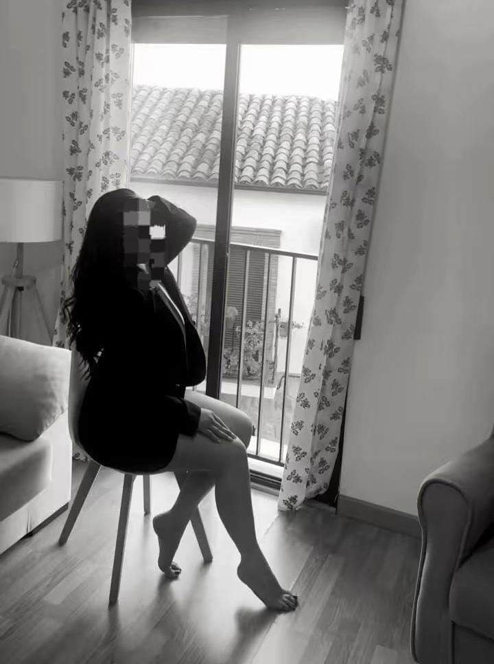 Chica busca chico en Cádiz: 