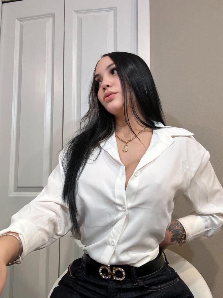 Chica busca chico en Almería: 