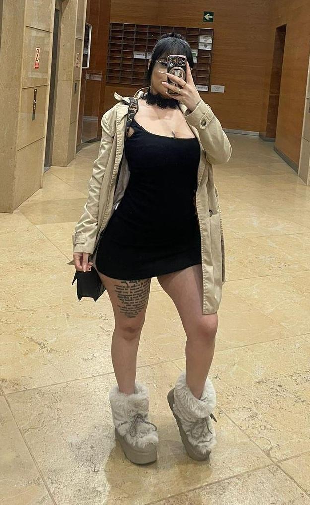 722348534: Chica busca chico en Barcelona