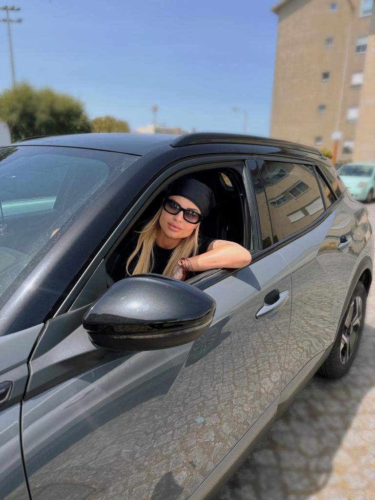 Chica busca chico en Alicante: 