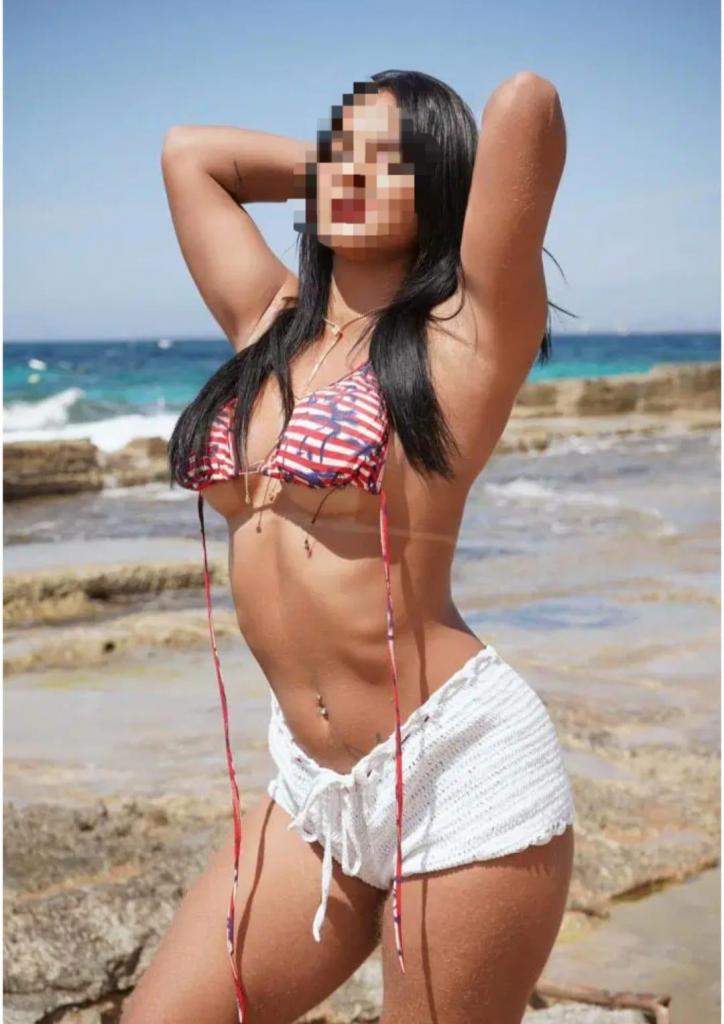Chica busca chico en La Coruña: 