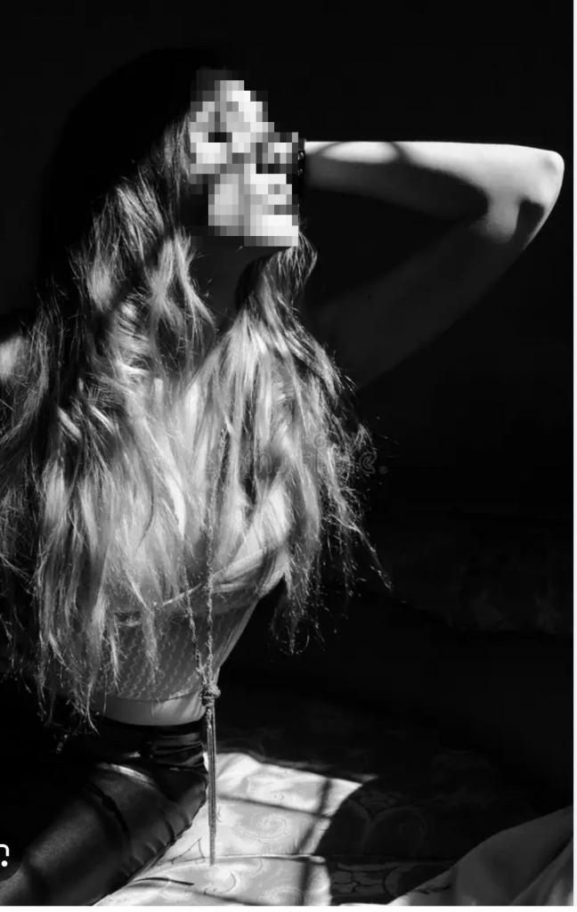 Chica busca chico en La Coruña: 