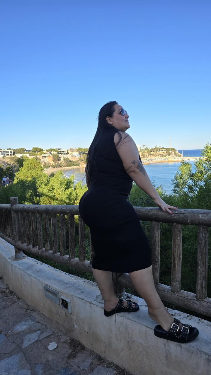 643829493: Chica busca chico en Alicante