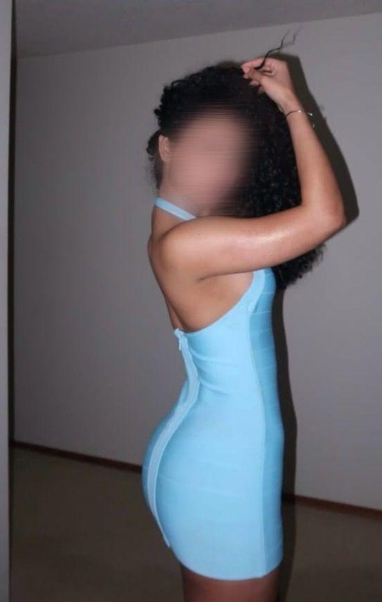 638953569: Chica busca chico en Barcelona