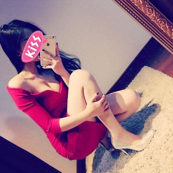 Chica busca chico en Sevilla: 