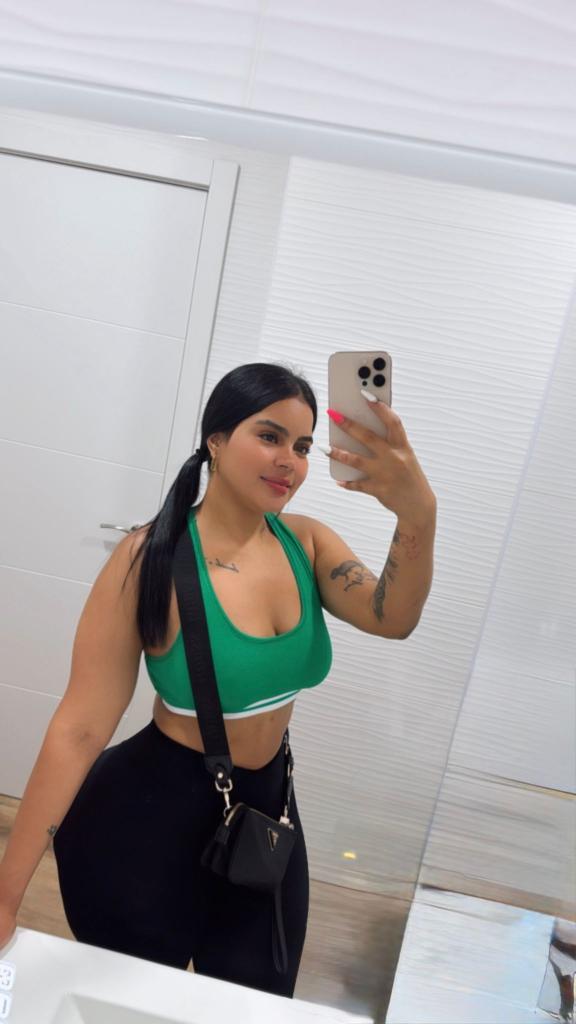 Chica busca chico en Sevilla: 