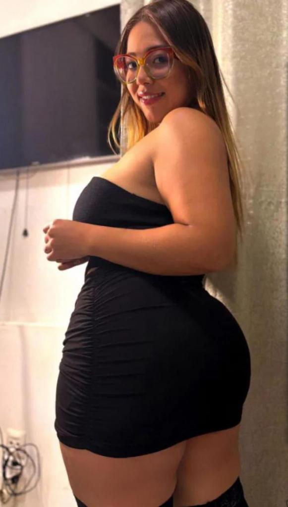 Chica busca chico en Cádiz: 