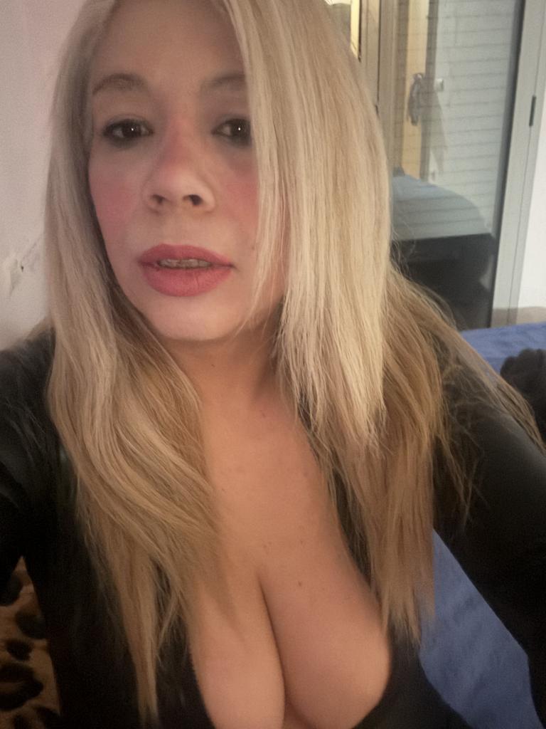 Chica busca chico en Gerona: 