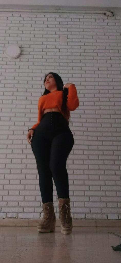 Chica busca chico en Sevilla: 