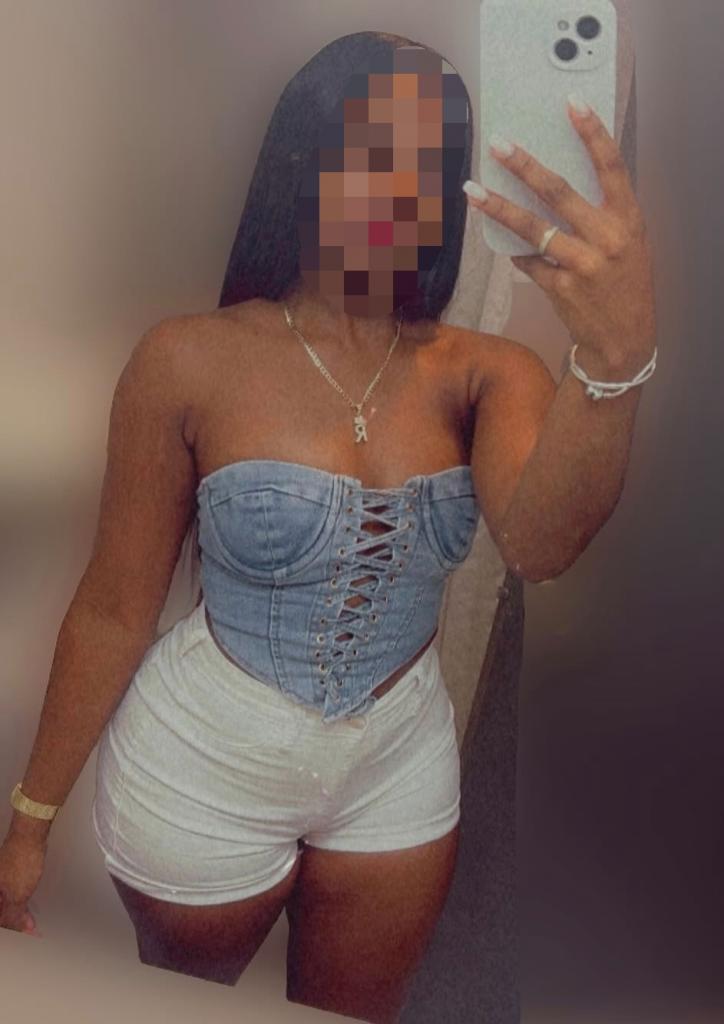 Chica busca chico en Jaén: 