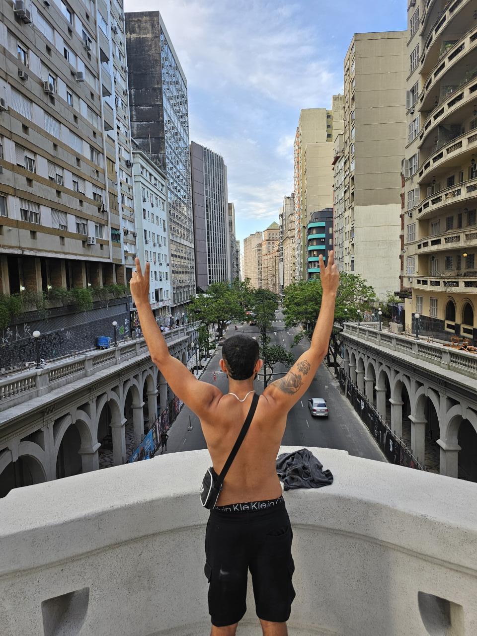 685393488: Chico busca chica en Málaga