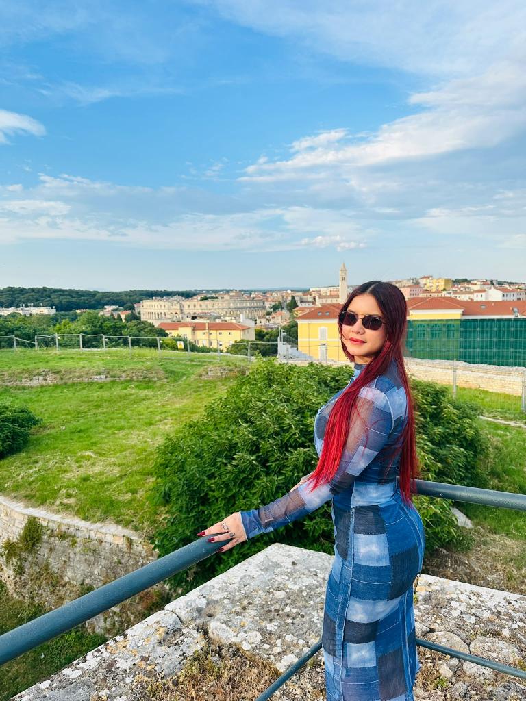 612262123: Chica busca chico en Valencia