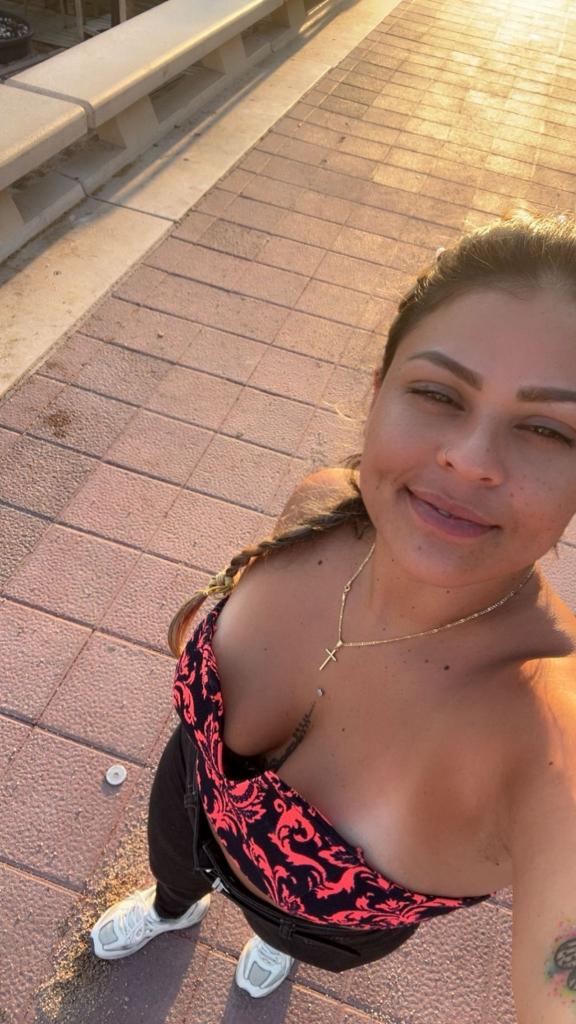 Chica busca chico en Ibiza: 