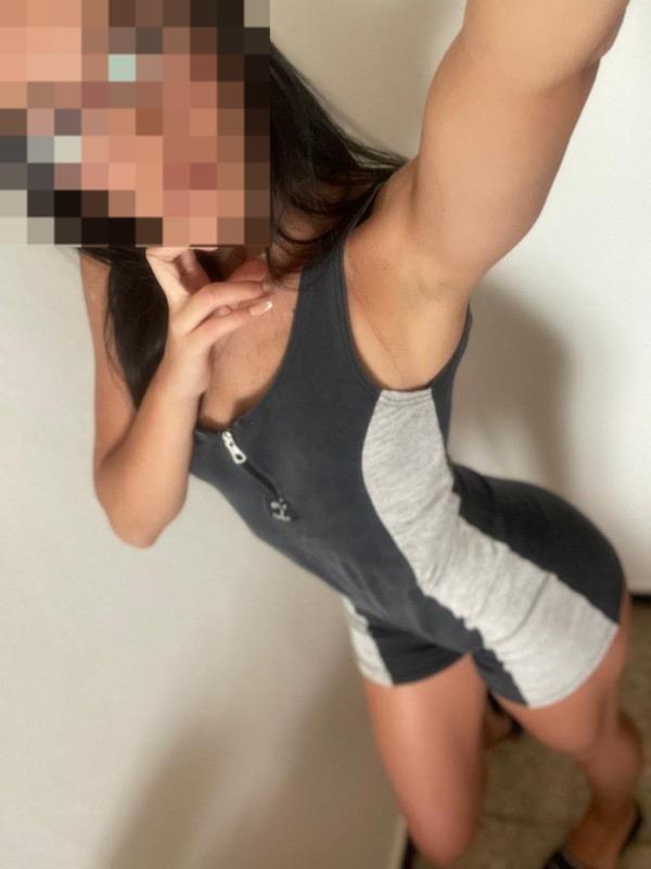 Chica busca chico en Sevilla: 