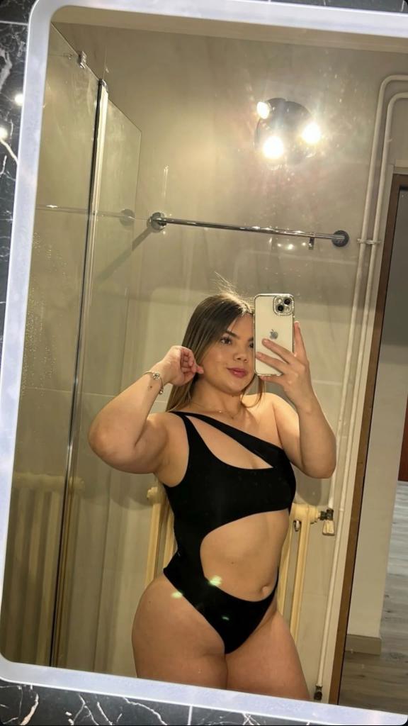 678121427: Chica busca chico en Zaragoza