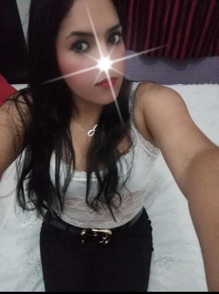 Chica busca chico en Granada: 