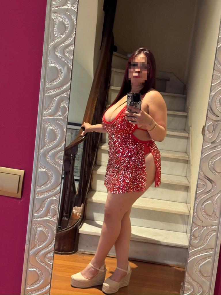 Chica busca chico en Almería: 