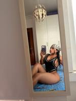 614970308: Chica busca chico en La Coruña